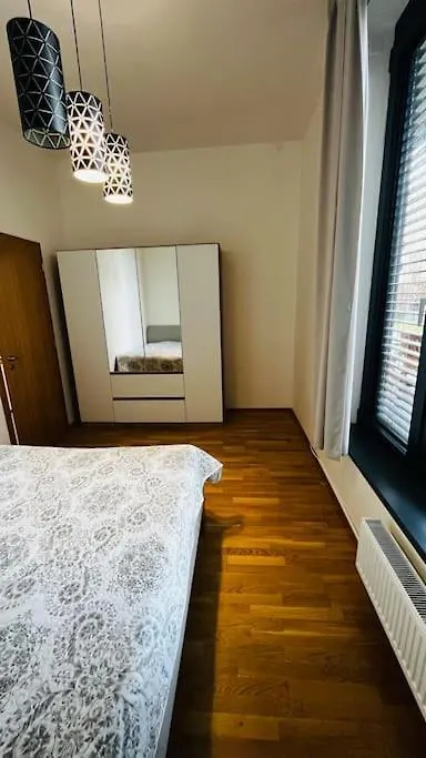 Apartment Holesovice, Garden, Garage Praha